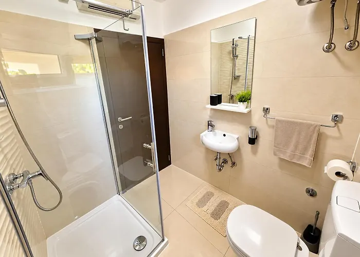 Apartments Ivanisevic